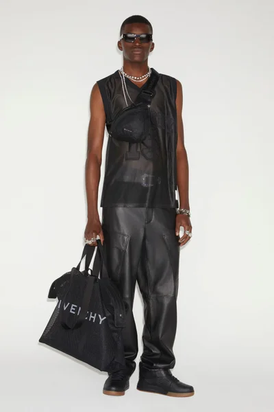 Look 19